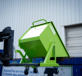 réenclenchement sur caisson benne basculante GIL-E vidage par chariot