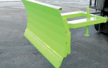 Lame de déneigement verte, fixation chariot élévateur