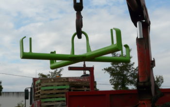 Cadre de levage vert manutention palettes, grue de camion