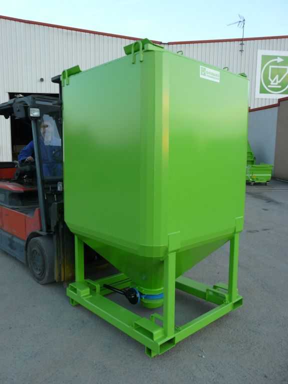 tremie de stockage spéciale